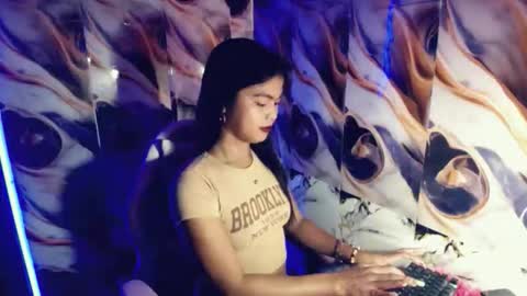 selena_fox2000 online show from 27, 3, 2026