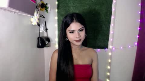 Snapshot of selena_fox2000 chatting on 25, 4, 2026 selena_fox2000 online show from 25, 4, 2026