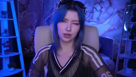 selenairis online show from 26, 2, 2026