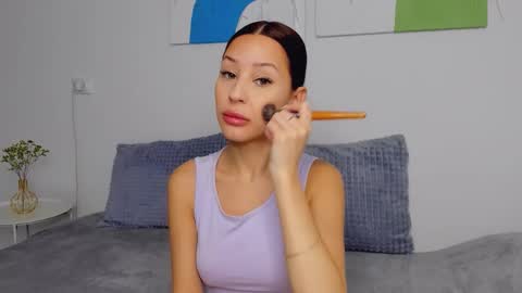 Selena online show from 4, 2, 2026