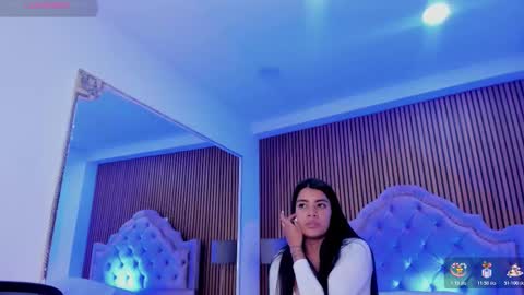 selenastonne online show from 4, 12, 2025