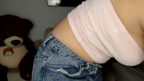Snapshot of selene_king22 chatting on 7, 6, 2026 Alejandra online show from 7, 6, 2026