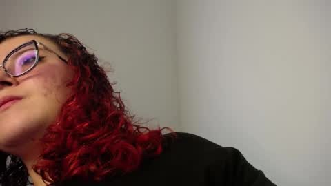 Snapshot of selene_rouse_ chatting on 17, 4, 2026 selene_rouse_ online show from 17, 4, 2026