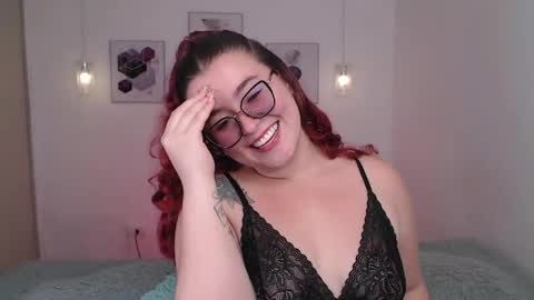 Snapshot of selene_rouse_ chatting on 28, 5, 2026 selene_rouse_ online show from 28, 5, 2026