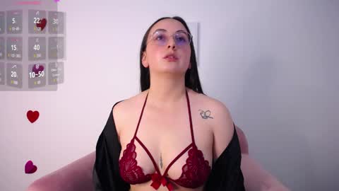 selene_swee online show from 5, 4, 2026