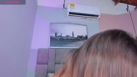 Snapshot of selene_tylor_ chatting on 7, 5, 2026 Selene online show from 7, 5, 2026