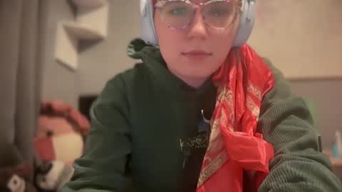 Snapshot of selenebaby chatting on 13, 2, 2025 Selene online show from 13, 2, 2025