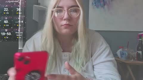 Selene online show from 4, 4, 2026