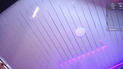 Snapshot of selenemore chatting on 19, 4, 2026 Selene online show from 19, 4, 2026