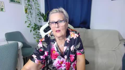 Selenna online show from 26, 11, 2025