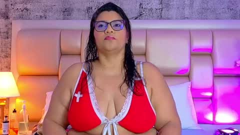 Snapshot of selennacooper chatting on 28, 4, 2026 Selenna Cooper online show from 28, 4, 2026