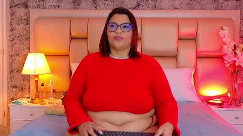 Snapshot of selennacooper chatting on 16, 5, 2026 Selenna Cooper online show from 16, 5, 2026