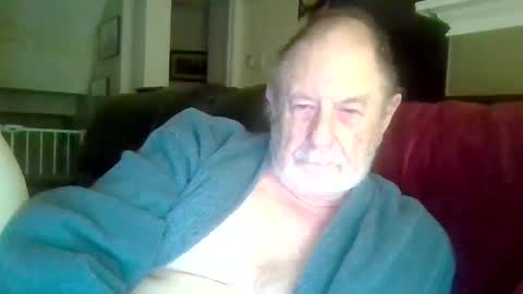 selkie2s online show from 4, 1, 2025