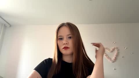 Snapshot of selmacalumag chatting on 30, 6, 2026 Lily online show from 30, 6, 2026
