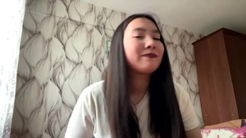 Snapshot of senaidaikemire chatting on 23, 5, 2026 Alice online show from 23, 5, 2026
