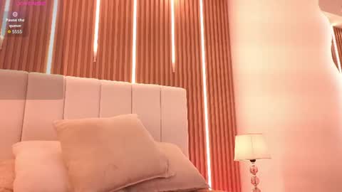 Snapshot of sensual_kim77 chatting on 21, 6, 2026 Sensual Kim77 online show from 21, 6, 2026