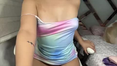 Snapshot of sensual_little_angel chatting on 19, 2, 2025 Nataly online show from 19, 2, 2025