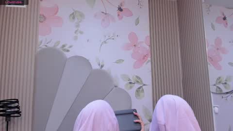 Sophie     online show from 25, 1, 2025