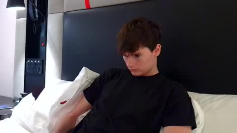 Cam online show from 2, 12, 2024