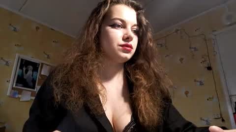 Snapshot of serafinayurick chatting on 15, 2, 2026 May online show from 15, 2, 2026