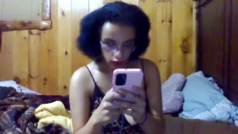 Snapshot of seraphina_sapphire chatting on 2, 8, 2026 seraphina_sapphire online show from 2, 8, 2026