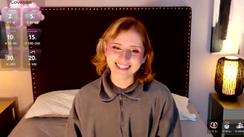 Snapshot of seraphine_star chatting on 23, 4, 2026 Seraphine star online show from 23, 4, 2026