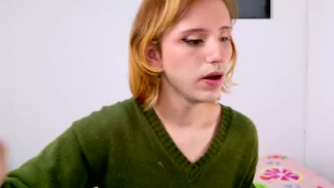 Snapshot of seraphine_star chatting on 7, 5, 2026 Seraphine star online show from 7, 5, 2026