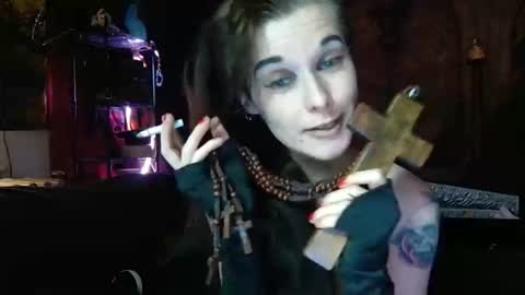 Snapshot of seraphinmunster chatting on 8, 5, 2026 Seraphin Munster online show from 8, 5, 2026