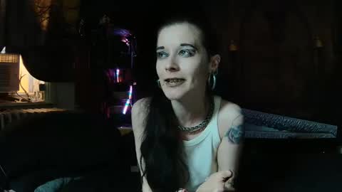 Snapshot of seraphinmunster chatting on 14, 5, 2026 Seraphin Munster online show from 14, 5, 2026