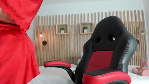 Snapshot of serena_fox chatting on 2, 2, 2026 Serena online show from 2, 2, 2026