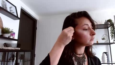 Serena Xyz online show from 14, 9, 2025