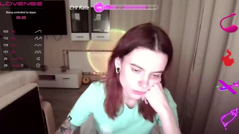 Snapshot of serenamilss chatting on 21, 12, 2024 serenamilss online show from 21, 12, 2024