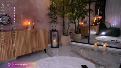 Serene Sophiex online show from 17, 11, 2025