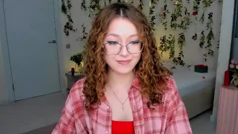 Ophelia online show from 31, 3, 2026