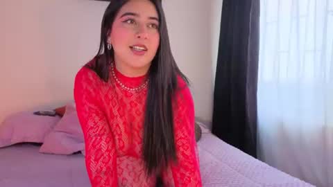 Snapshot of serenna_se chatting on 16, 6, 2026 Serenna Cruz online show from 16, 6, 2026