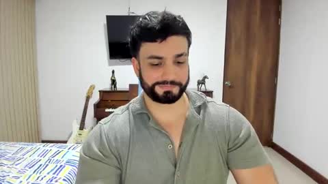Snapshot of sergeii_r chatting on 6, 11, 2025 SERGEII R online show from 6, 11, 2025