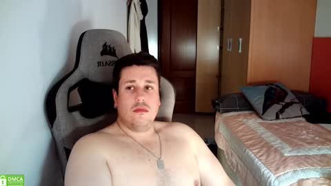 Snapshot of sergio95n chatting on 24, 10, 2025 Pollos online show from 24, 10, 2025