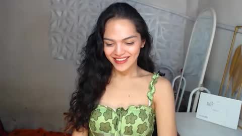Bella online show from 10, 5, 2026