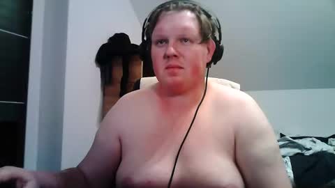 Snapshot of setcuna chatting on 9, 3, 2026 setcuna online show from 9, 3, 2026