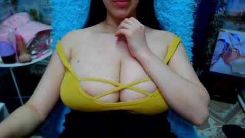 Snapshot of seu_cute chatting on 16, 4, 2026 seu_cute online show from 16, 4, 2026
