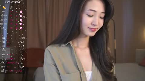 Snapshot of seulbi chatting on 17, 6, 2026 Sana online show from 17, 6, 2026
