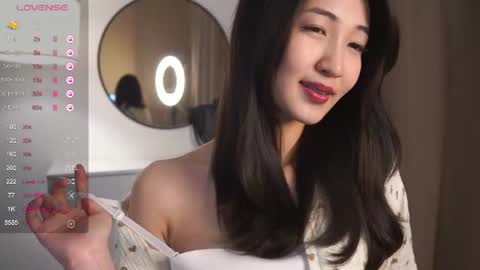 Snapshot of seulbi chatting on 28, 7, 2026 Sana online show from 28, 7, 2026