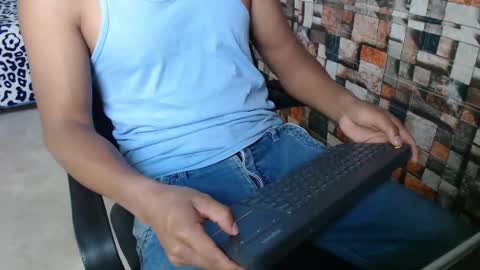 Snapshot of sexatlexx chatting on 15, 10, 2025 arnold online show from 15, 10, 2025