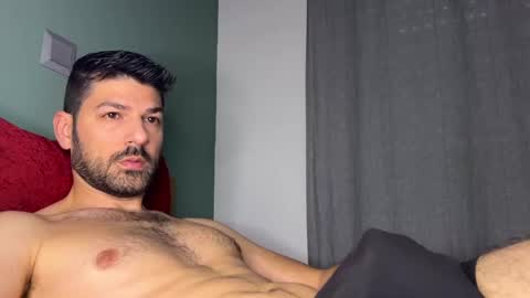 Lucenzo  online show from 16, 2, 2025