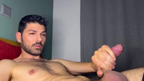 Lucenzo  online show from 5, 3, 2025