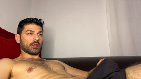 Lucenzo  online show from 6, 3, 2025