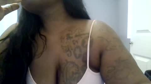 Snapshot of sexichocchic chatting on 4, 8, 2026 sexichocchic online show from 4, 8, 2026