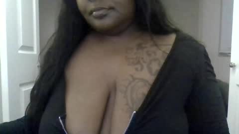 Snapshot of sexichocchic chatting on 5, 8, 2026 sexichocchic online show from 5, 8, 2026