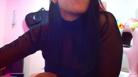 Snapshot of sexmilkdirty chatting on 14, 2, 2025 sexmilkdirty online show from 14, 2, 2025