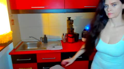 sexqueen1111 online show from 9, 4, 2026